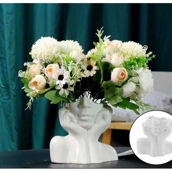 Eli Çenesinde Saksı Silikon Kalıp 18Cm - HD1612 Eli Çenesinde Saksı Silikon Kalıp 18Cm - HD1612