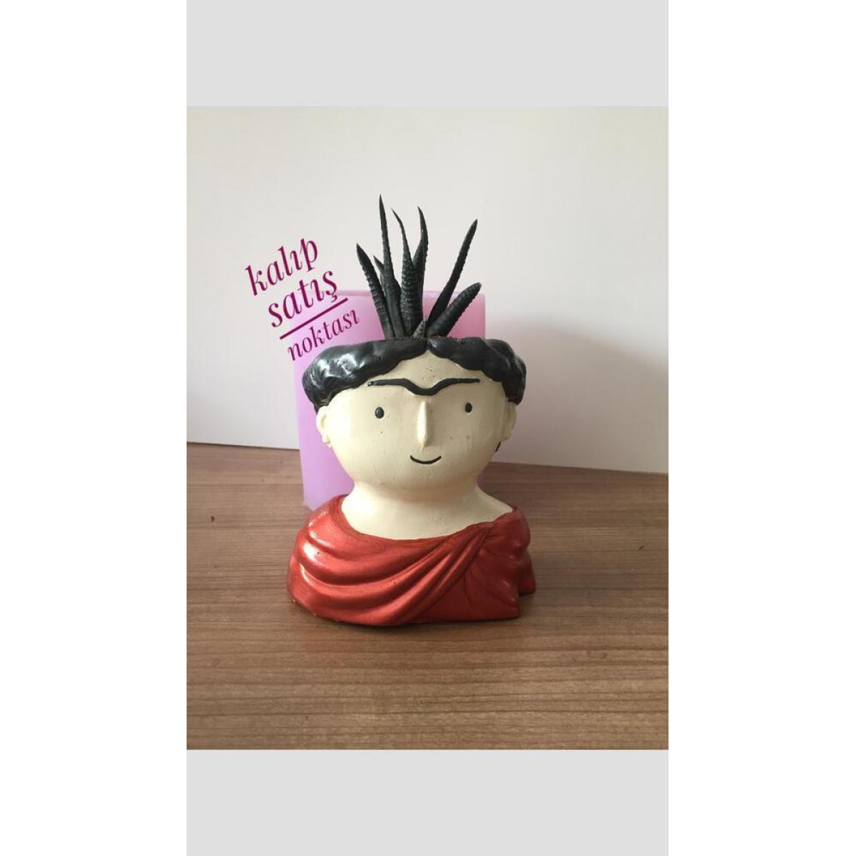 Frida Kahlo Saksı Silikon Kalıp - HD1442