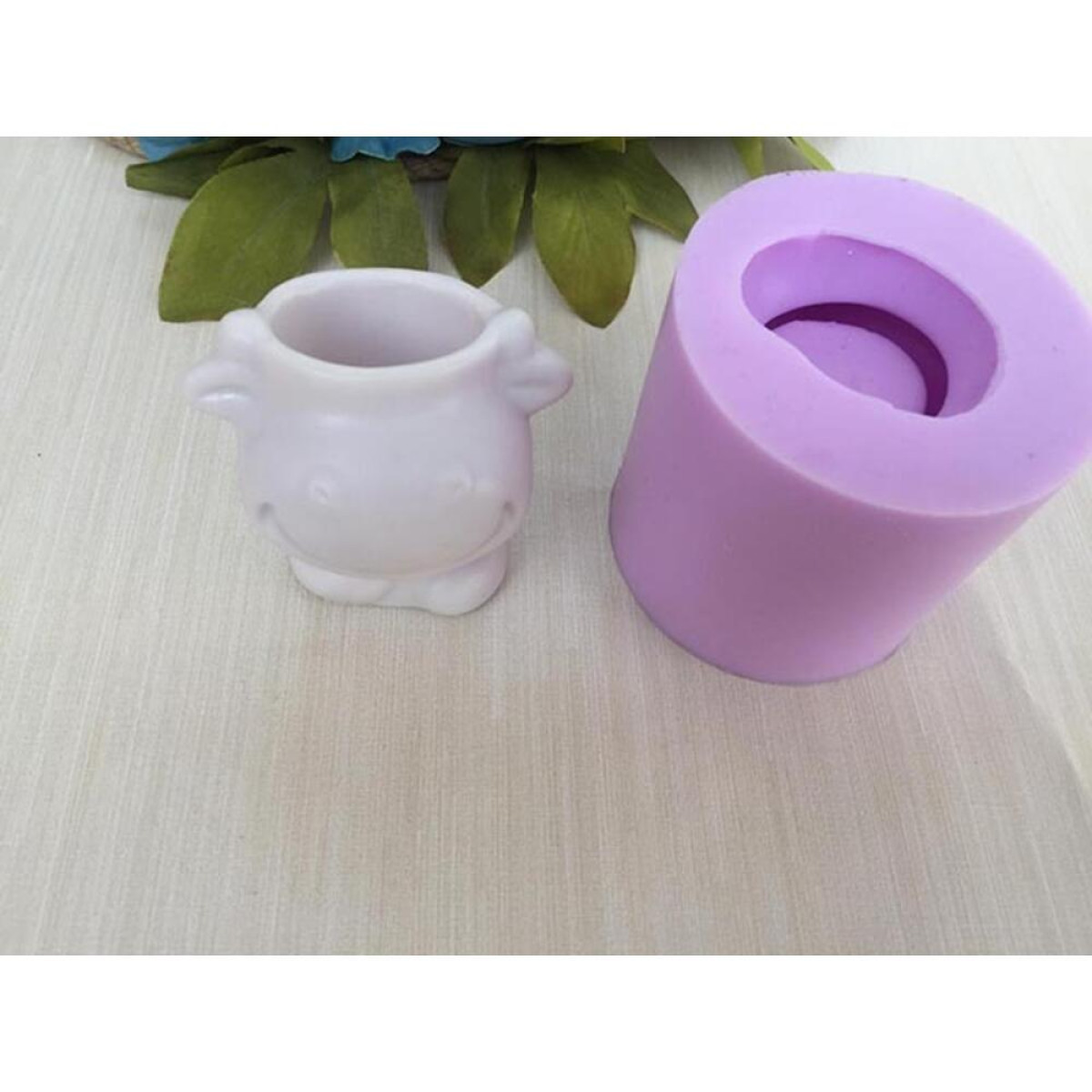 Sukulent Saksı Gülen İnek Silikon Kalıp 6X5-6X5Cm-Cm4Cm - HD1163