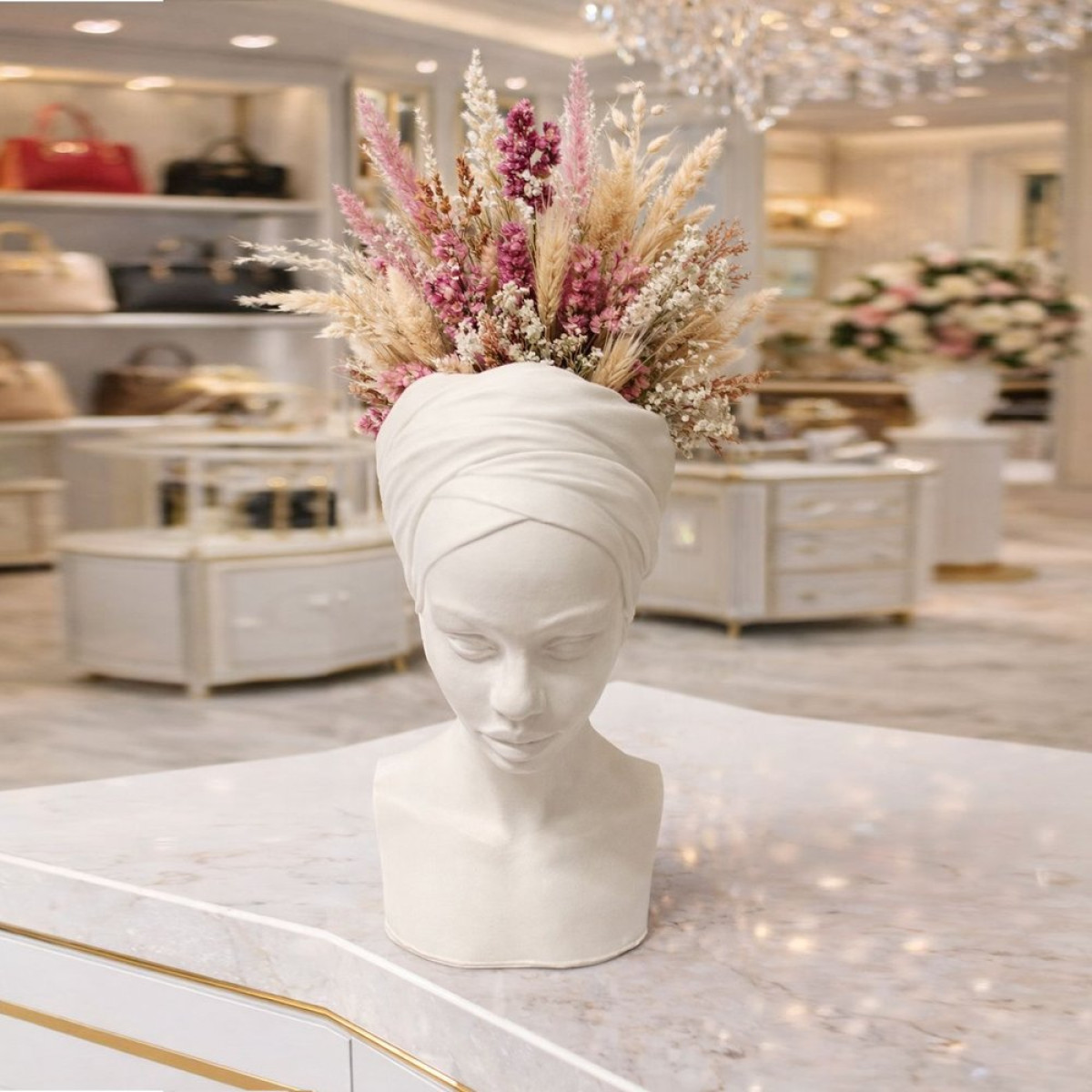 Boneli Siyahi Afrikalı Kadın Silikon Kalıp KS3439